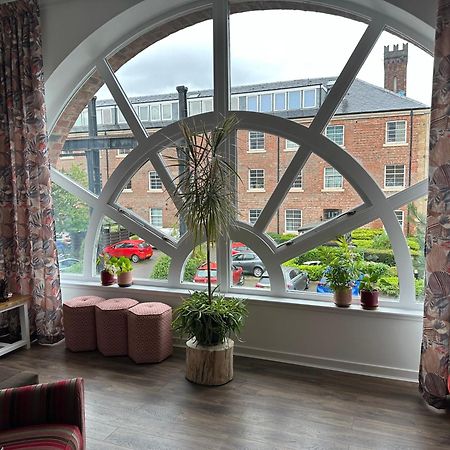 Stunning 2 Bedroom Apartment Glasgow Exterior photo
