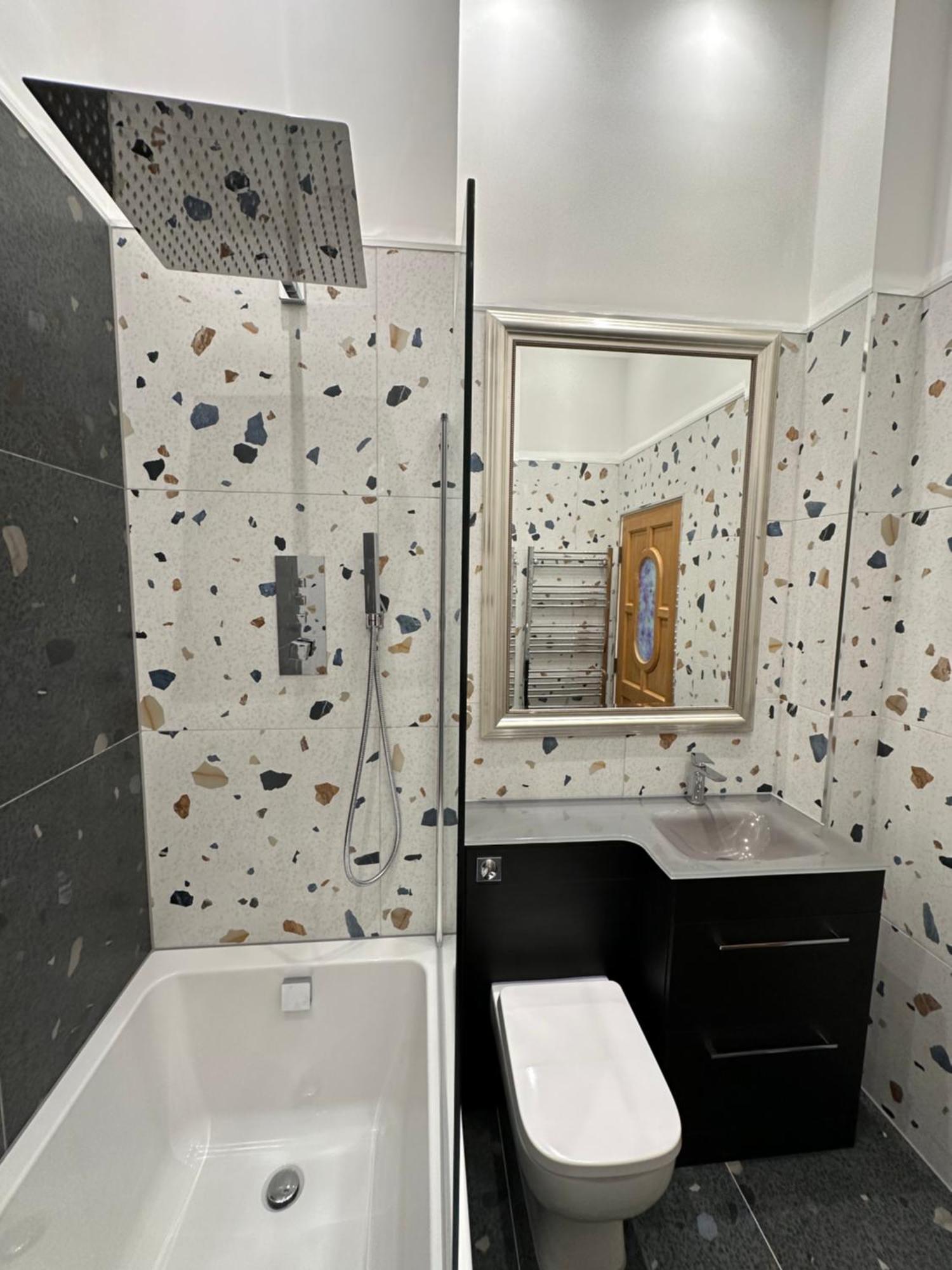 Stunning 2 Bedroom Apartment Glasgow Exterior photo