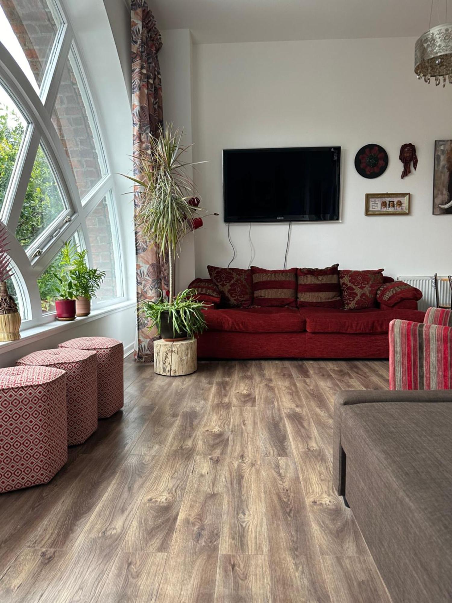 Stunning 2 Bedroom Apartment Glasgow Exterior photo